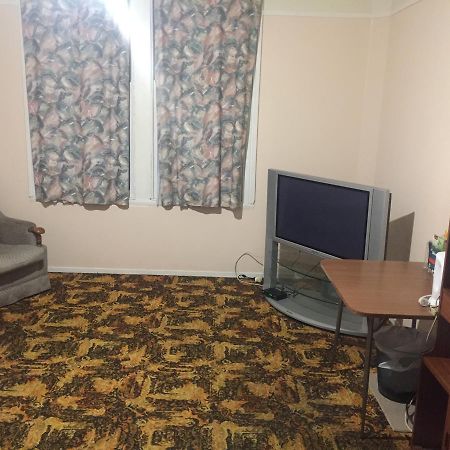White Hart Hotel Гавера Екстер'єр фото